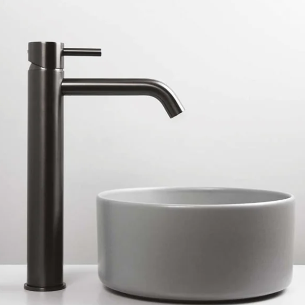 Single lever basin mixer tap for modern bathroom fixtures